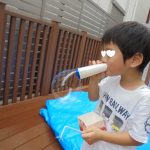 シャボン玉飛んだ