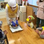 にじいろ保育園二子新地 そら組野菜切り