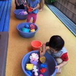 そよかぜの水遊び7/10とだいちの運動遊び