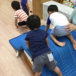 そよかぜ組・ふたば組　一緒に好きなコーナーで遊びます！