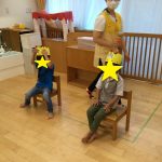 にじいろ保育園二子新地　6月の誕生会