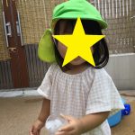 にじいろ保育園二子新地　乳児氷遊び