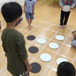 フローリング盤大型オセロ？！（たいよう組）