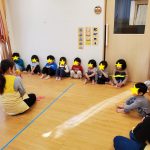 ふたば組:のりを使ったクリスマス製作