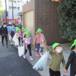 10/20　　＊幼児　さつまいもほり＊