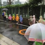 そら組・たいよう組「雨の日さんぽ」
