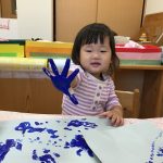 そよかぜ組　　絵の具あそび