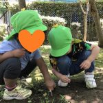 虫に興味津々