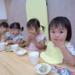 『Pmのおやつにえだまめおにぎりを食べました』