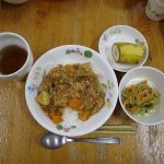 💛8月16日💛大岡山『夏野菜カレー❣どうやって出来るかな?給食室の様子』