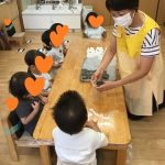 10月の食育~しゃかしゃか、ふりふり♪~