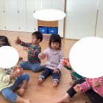 そよかぜ組　鈴あそび