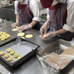 肉まん
