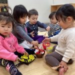 そよかぜ組　おままごと遊び