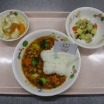 にじいろの日(昼食)