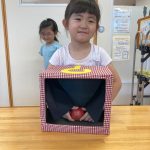 食育　ふたば・うみ・たいよう　とうもろこし皮むき