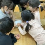 にじいろ保育園亀戸　１０月　そらぐみ　すくわくブログ「振るえるちから」