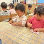そよかぜ組　１２月の製作の様子