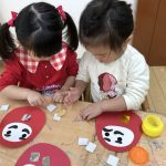 「にらめっこ♬」