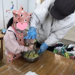 11月20日　『うみ組・たいよう組食育：スイートポテト作り』　