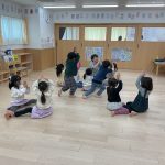 にじいろ保育園平井 リズムあそび第6回 (すくわくプログラム)