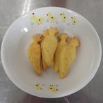 9月の絵本給食 おやつ「にんじんさんクッキー」
