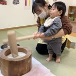 お餅つき