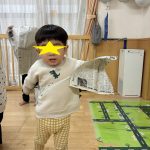 そよかぜ組 新聞紙であそぼう