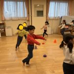 幼児クラス リトミックの様子