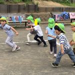 「春の園外遠足」