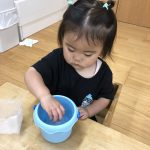 「そよかぜ感触遊び」