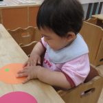 ぺったんぺったん シール貼り
