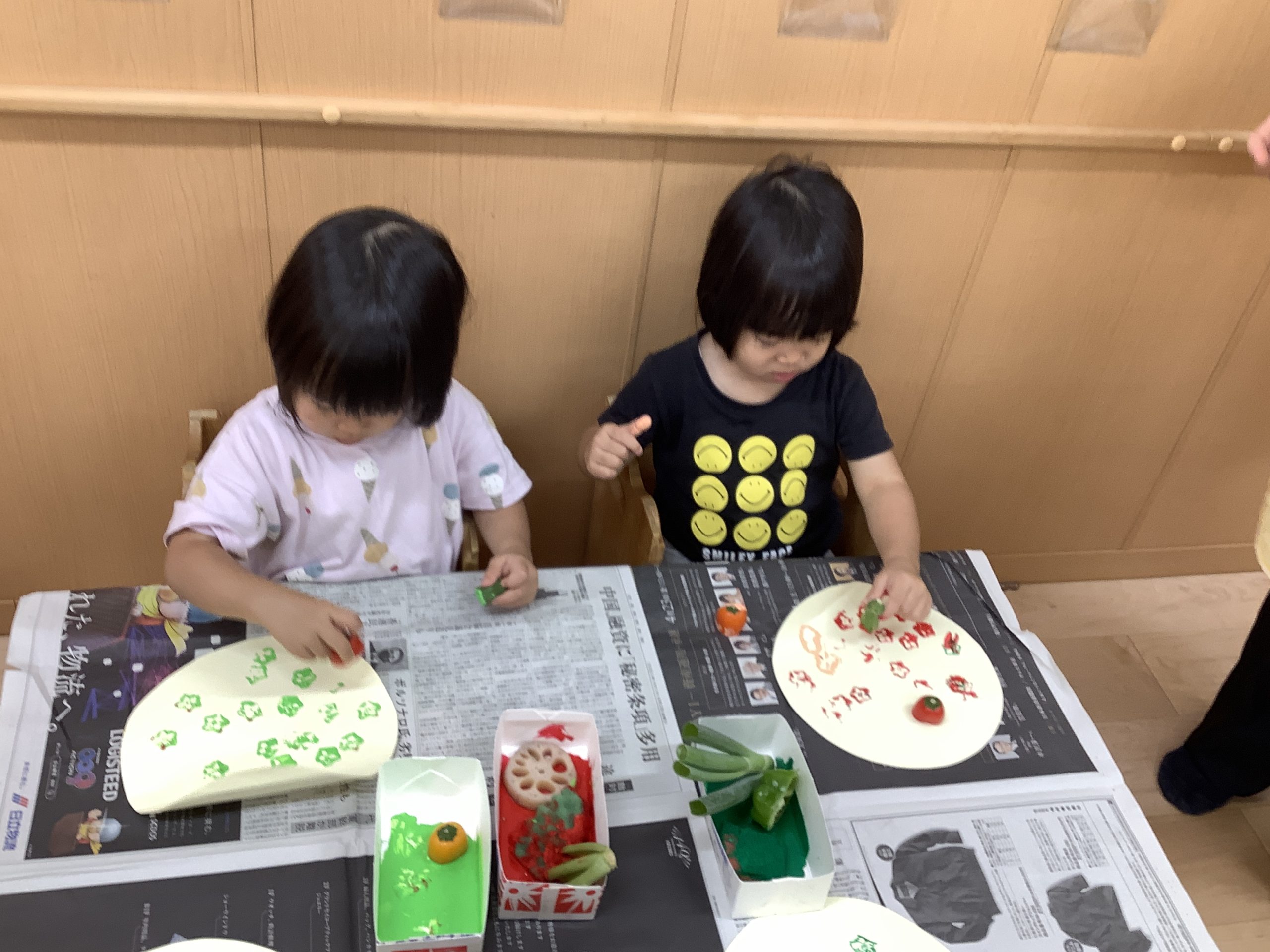 ふたば組「野菜スタンプ」