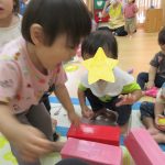 つみつみするー!(そよかぜぐみ)