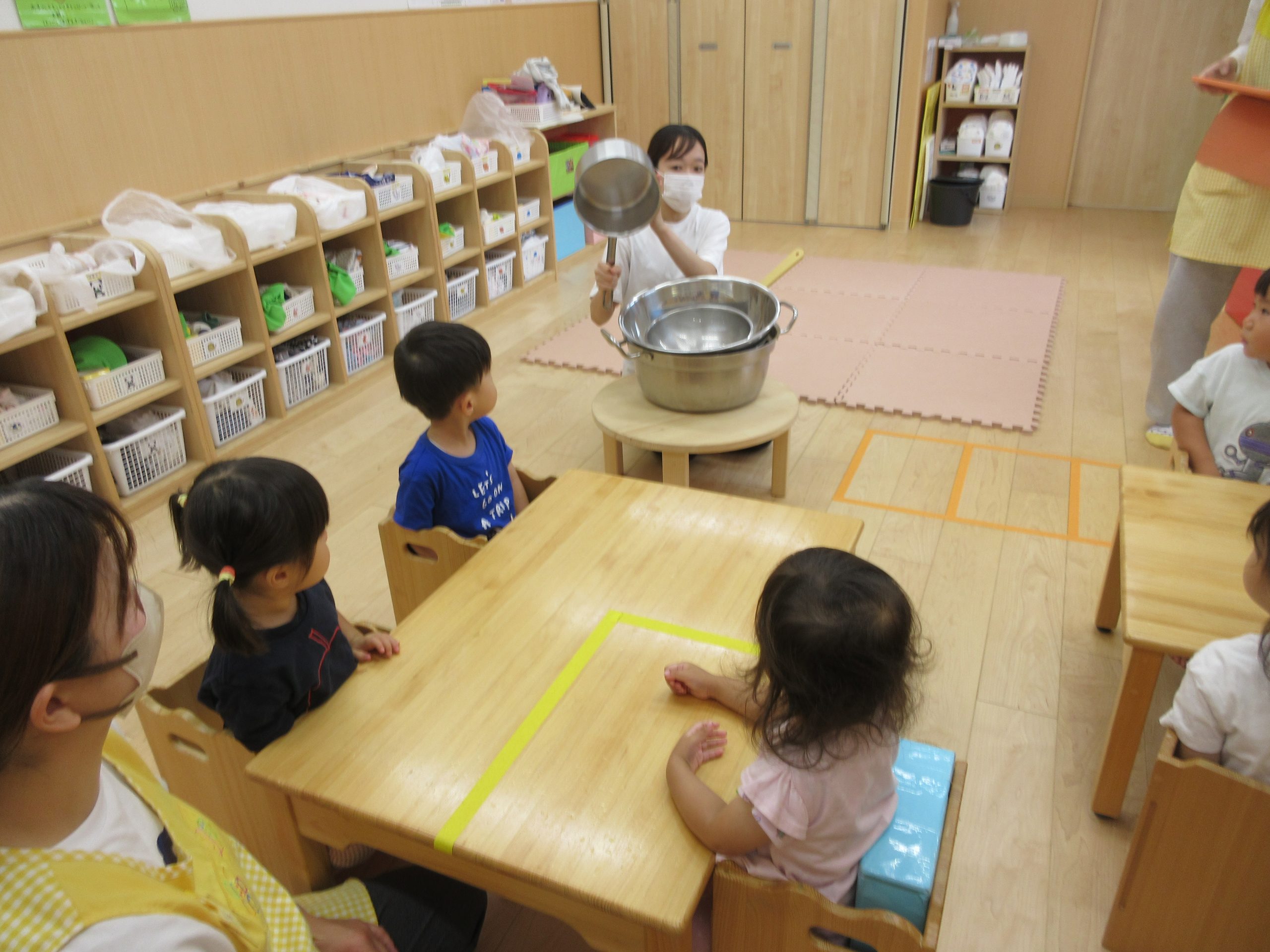 ふたばぐみ食育「調理器具に触れる」
