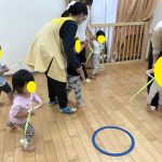 「地域のお友だちとリトミックを楽しみました」